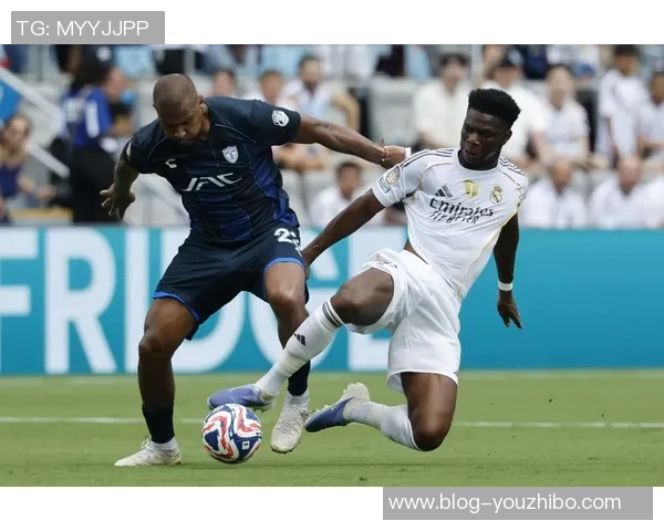 亚特兰大与帕丘卡的精彩对决揭示足球战术与团队合作的魅力