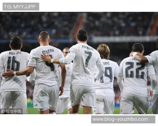 曼联与皇马历史交锋战绩回顾及精彩瞬间分析 曼联与皇马历史交锋战绩回顾及精彩瞬间分析